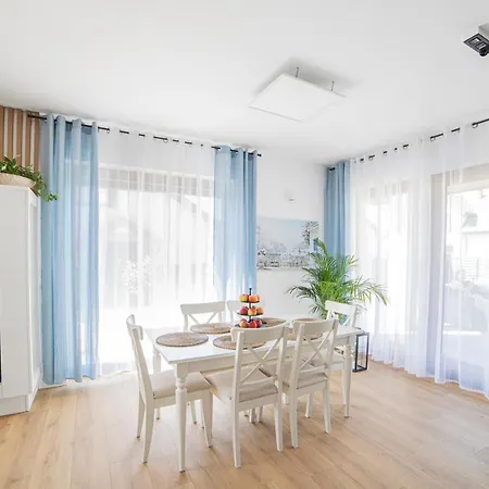 Dom Marina - Zamieszkaj Nad Morzem, Choćby Na Chwile *