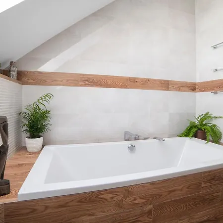 Dom Marina - Zamieszkaj Nad Morzem, Choćby Na Chwile