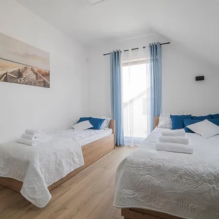 Dom Marina - Zamieszkaj Nad Morzem, Choćby Na Chwile