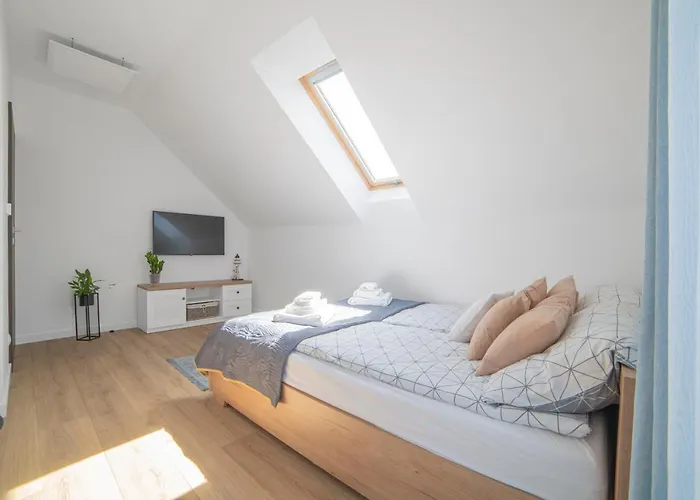 別荘 Dom Marina - Sauna & Balia, Blisko Morza I Trojmiasta Mosty